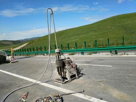 金昌公路地基基础注浆加固